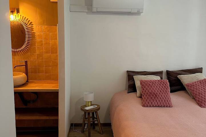 Location de vacances pour 10 personnes, avec jardin à Paraza - 2