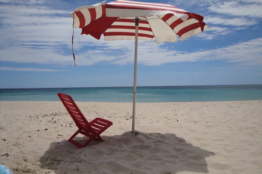 Villa pour 6 Personnes dans Santa Margherita di Pula, Région de Pula