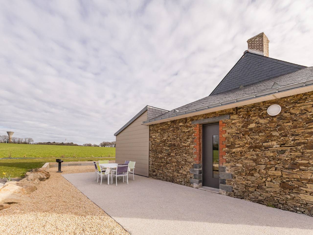 Gîte au calme avec terrasse, proche Nantes in Nort-sur-Erdre, Région de Châteaubriant