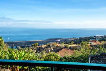 Casa De Férias para 4 Pessoas em Santa Cruz (Madeira), Madeira, Foto 2