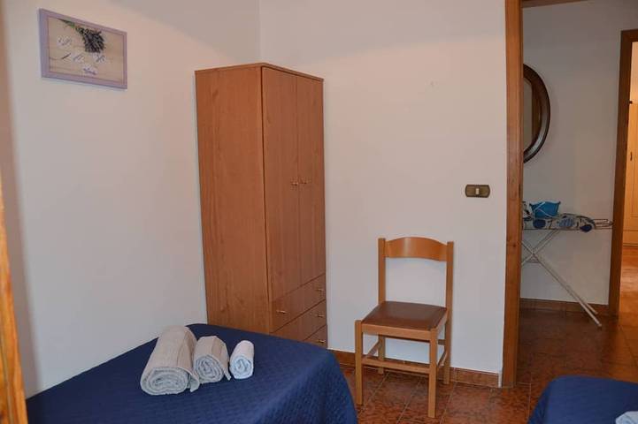 Entire apartment, Dolphins 13 comfortable apartment within walking distance of the sea in Palmasera (Dorgali), Dorgali