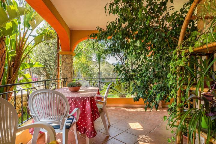 Gîte pour 4 personnes, avec Jardin à Castiadas - 3