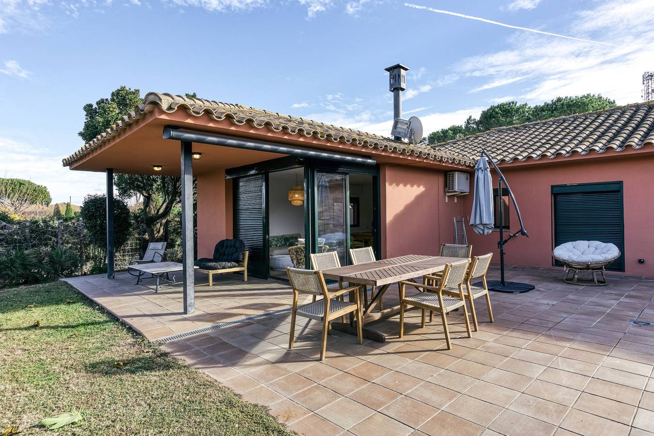 Casa Vacacional 'Villa Virginie Torremirona Resort' con Piscina Privada, Wi-Fi y Aire Acondicionado in Navata, Alt Empordà