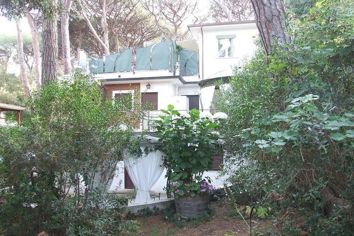 Apartamento de vacaciones para 4 personas, con terraza y jardín - 1