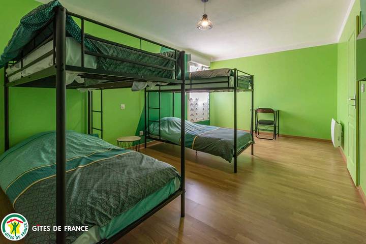 Gîte pour 7 personnes, avec Terrasse dans Marne - 4