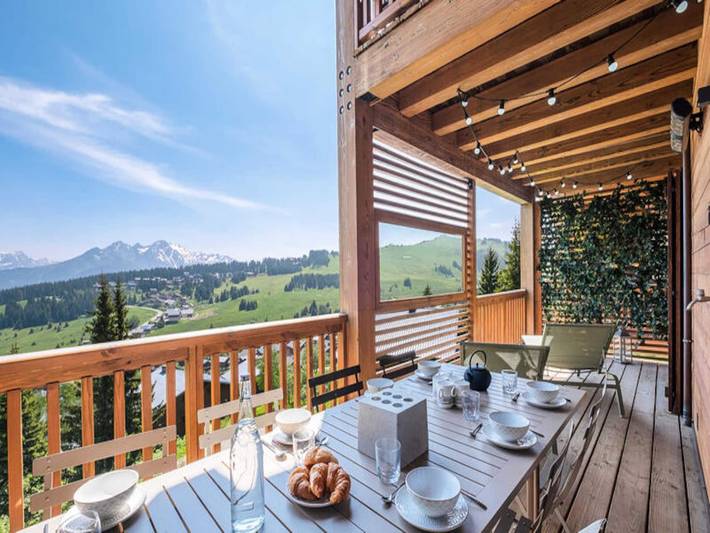 Chalet pour 8 personnes, avec sauna ainsi que jacuzzi et balcon, adapté aux familles à Les Saisies - 3