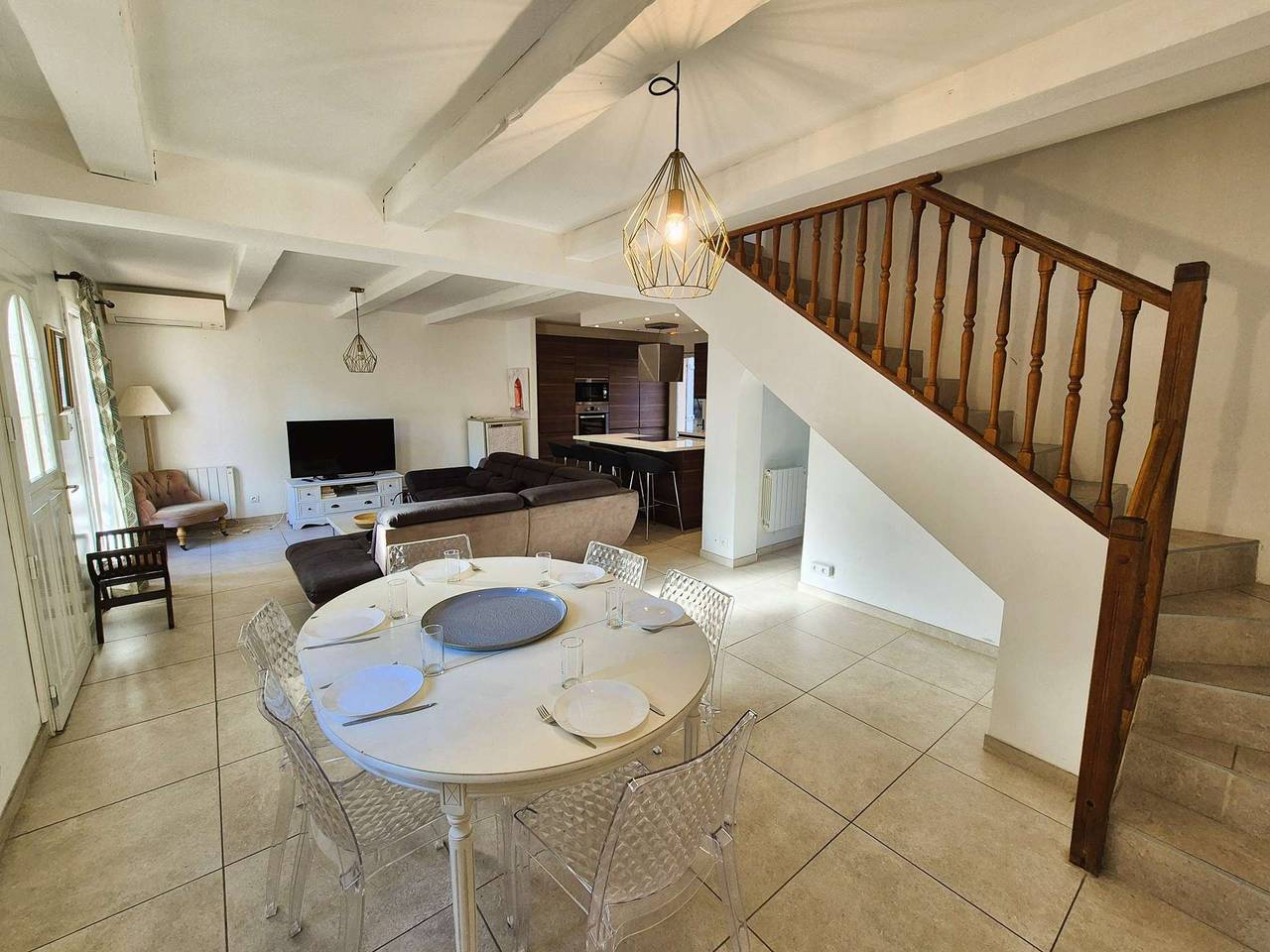 Villa 3 chambres, piscine chauffée, climatisation, Wifi in Six-Fours-les-Plages, Côte méditerranéenne (France)