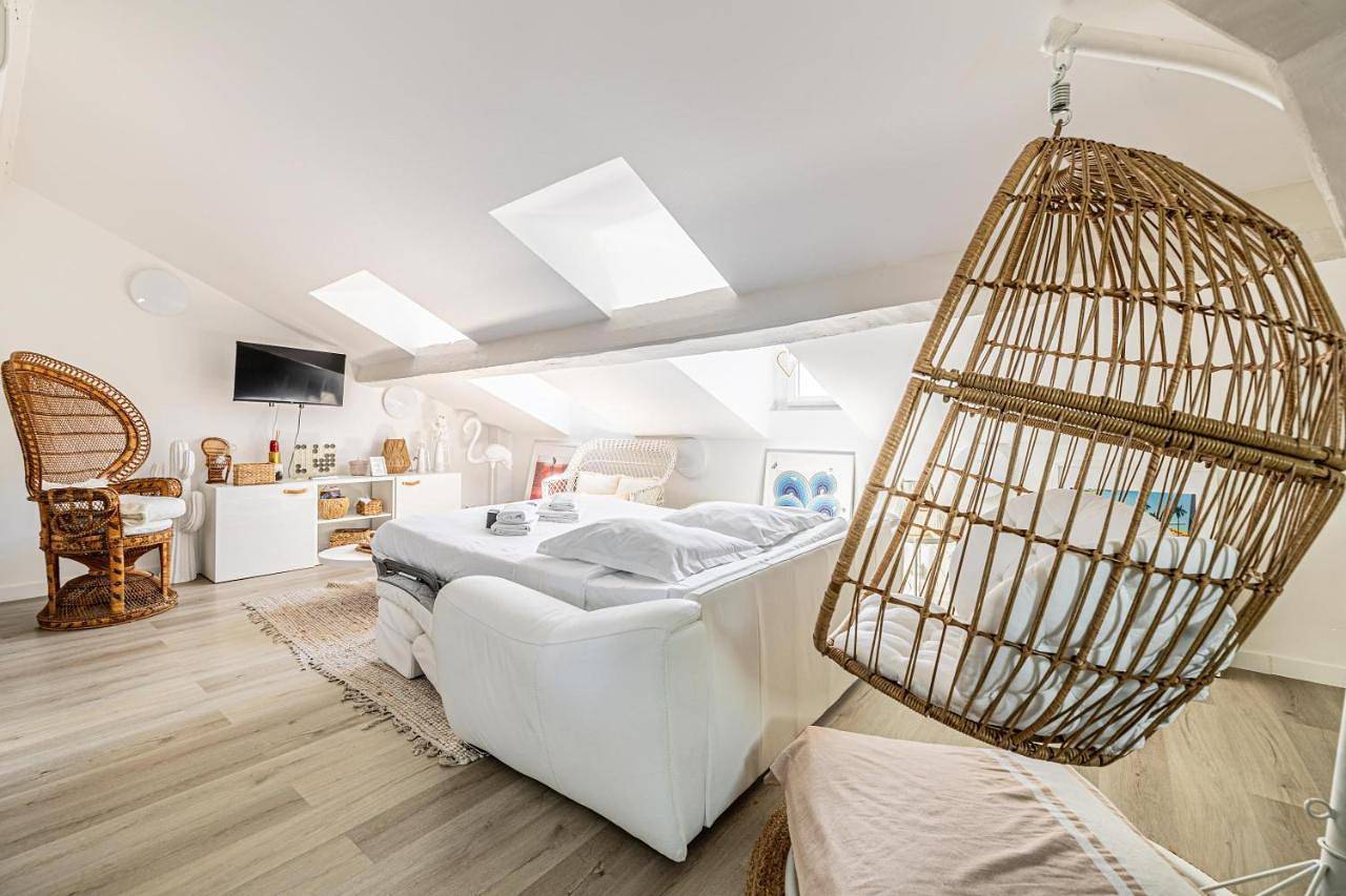 Appartement entier, Two-Bedroom Apartment in Cannes, Côte méditerranéenne (France)