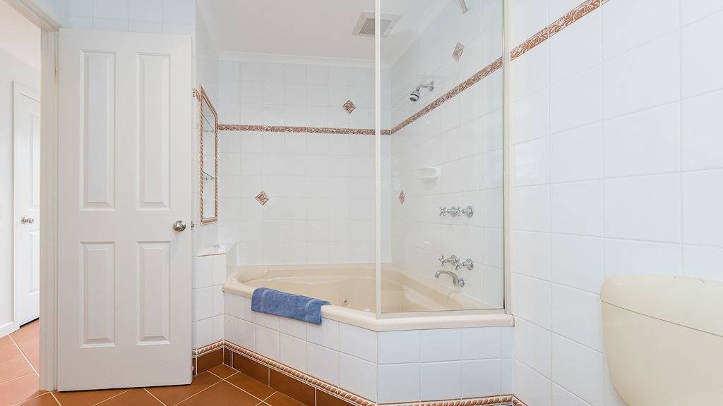 Holiday Home for 4 People in Inverloch, Bass Coast Shire