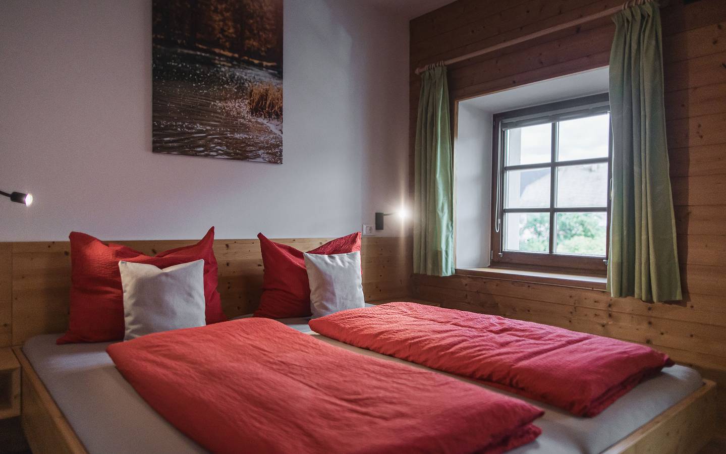 Entire apartment, Apartment 'Obermairhof  135' with Shared Garden, Balcony and Wi-Fi in Niederolang, Olang