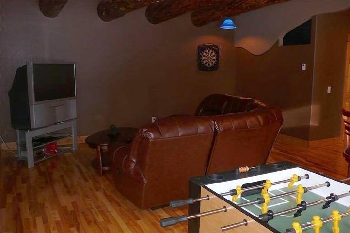 Vacation rental for 12 people, with hot tub in Black Hills