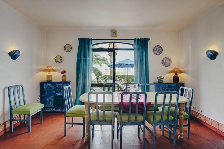 Gîte pour 10 personnes, avec jardin à Porches - 3