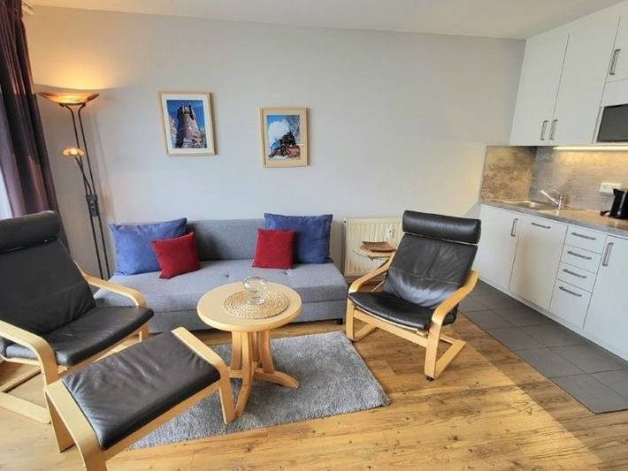 Ferienwohnung für 3 Personen, mit Balkon, kinderfreundlich in Kühlungsborn - 2