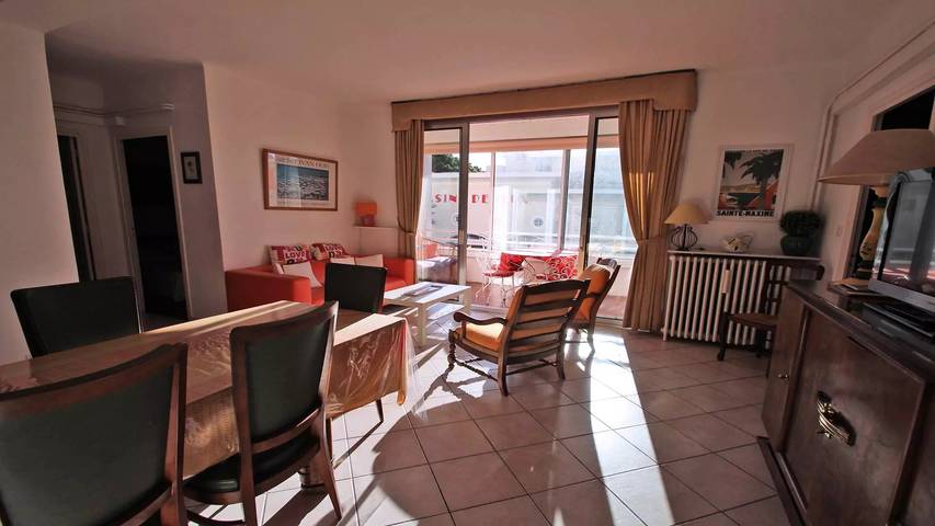 Gîte pour 7 personnes, avec vue et terrasse dans Casino De Sainte Maxime - 4
