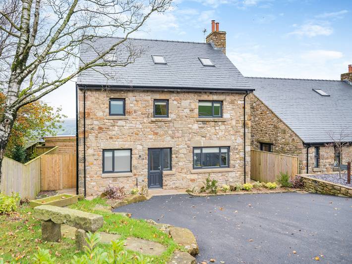 Cottage for 10 people, with garden, with pets in Ribble Valley