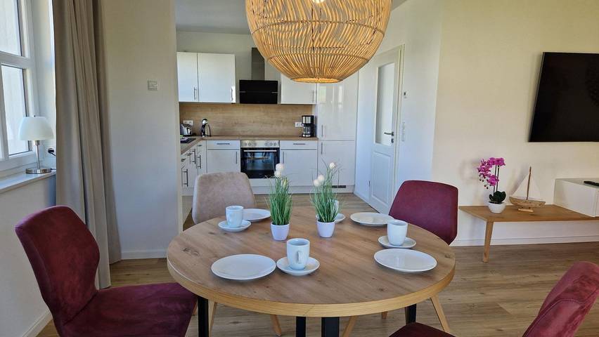 Ferienwohnung für 5 Personen, mit Terrasse und Garten in Lohme - 3