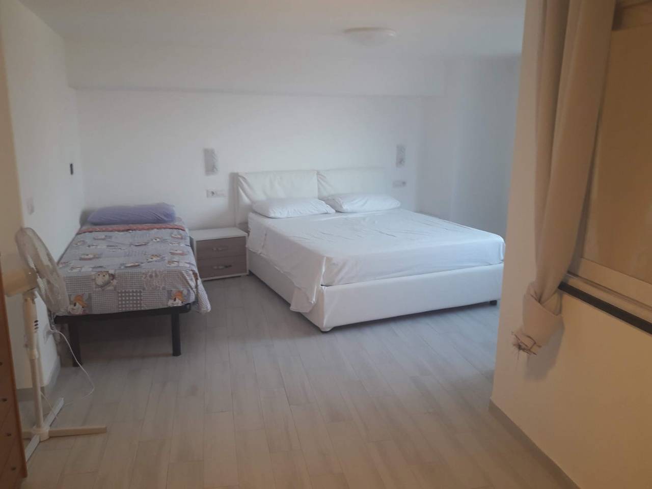 Ganze Wohnung, Apartment '2 Vista Mare' mit Meerblick, Wlan und Klimaanlage in Ischia Stadt, Ischia