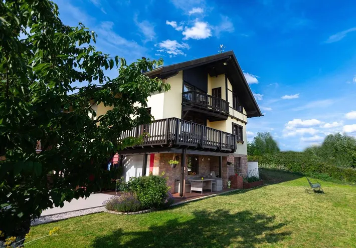 Casa de vacaciones para 4 personas, con vistas y jardín - 1