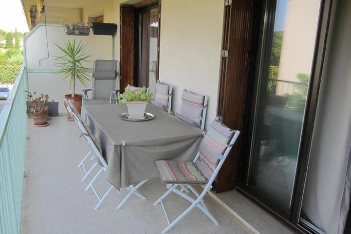 Gîte pour 3 personnes, avec vue et terrasse dans Plage Mar Vivo