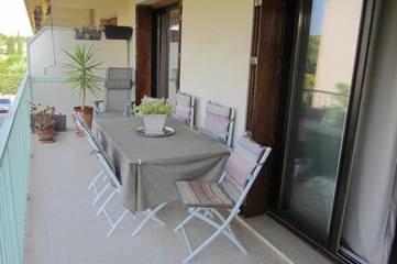 Gîte pour 3 personnes, avec terrasse et vue dans Plage Mar Vivo