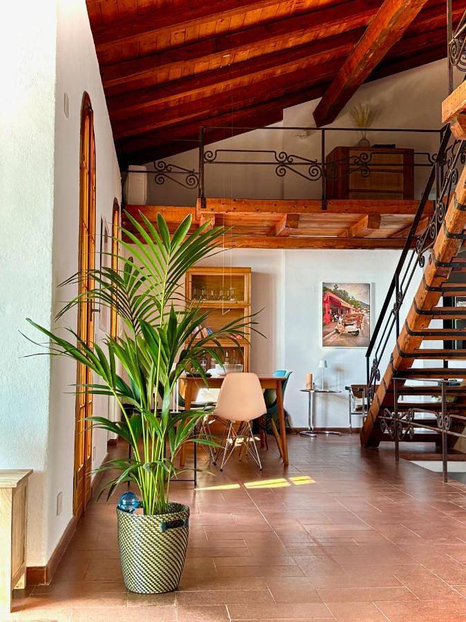 Villa Grimaldi in Grimaldi (Ventimiglia), Ventimiglia