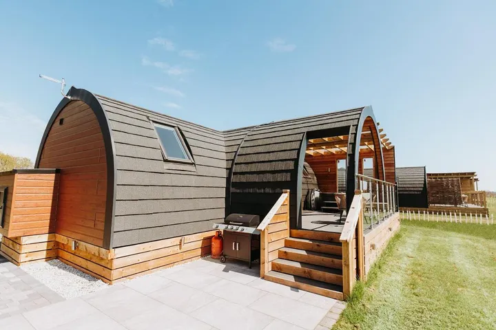 Lodge für 5 Personen, mit Garten und Ausblick sowie Terrasse - 1