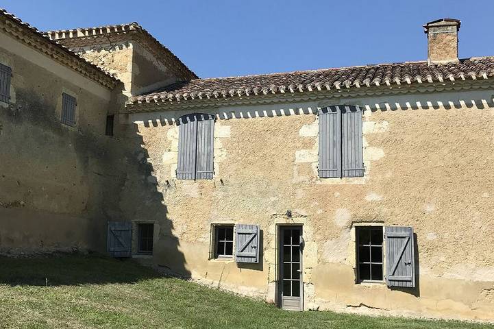 Holiday home for 5 people, with garden and terrace, with pets - 1