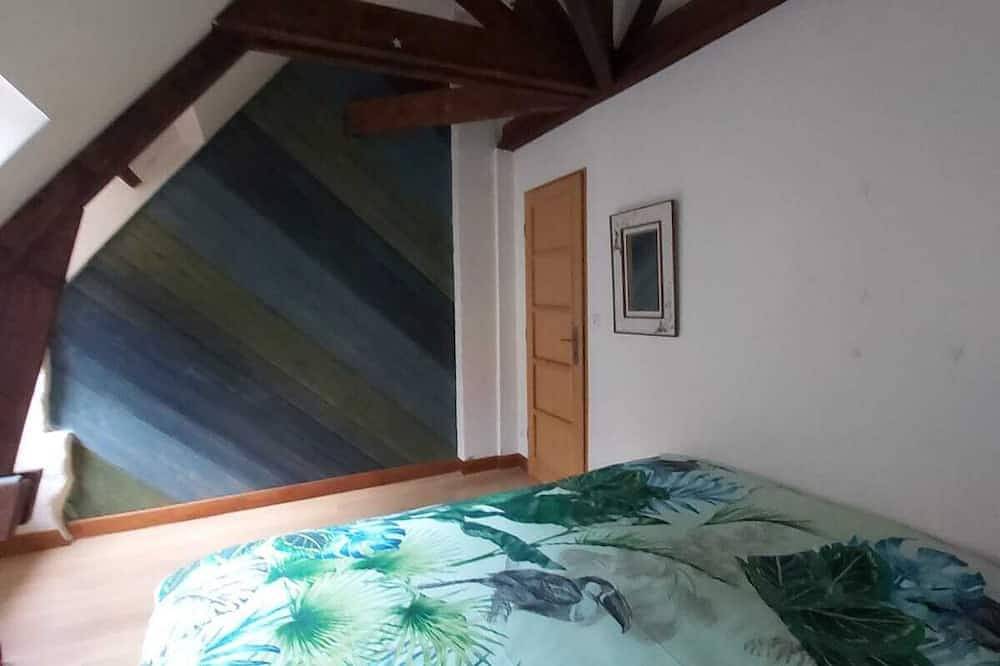 Gite14 Personnes sur 1.6ha, Piscine et Panorama sur Vallée de la Dordogne in Carennac, Zentralmassiv