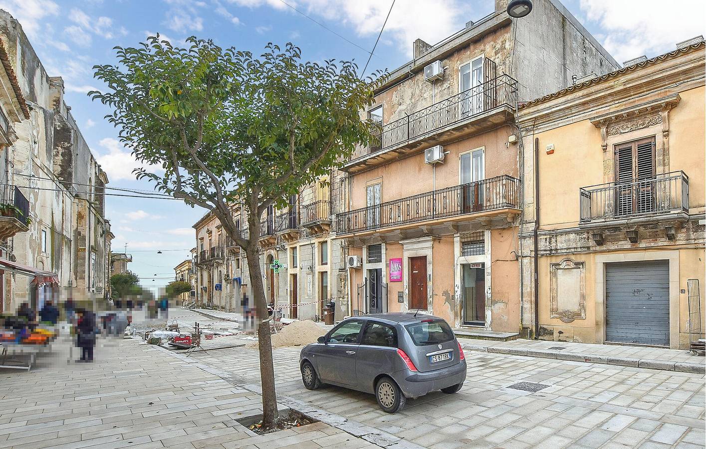 Appartamento intero, Affascinante appartamento con aria condizionata, terrazza e internet - Vicino ai ristoranti e al centro città in Chiaramonte Gulfi, Provincia di Ragusa