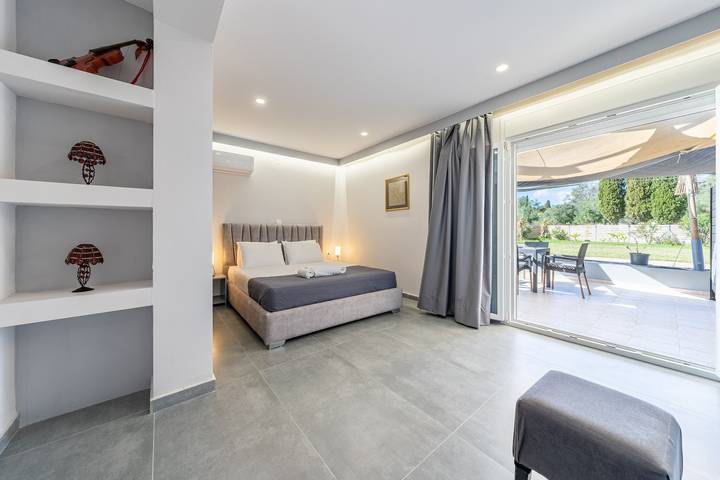Appartement de vacances pour 4 personnes, avec jardin et balcon à Corfou