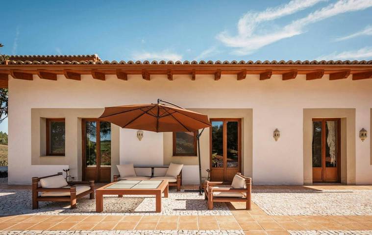 Ein Anwesen voller Design und Tradition an der Grenze in Badajoz, Badajoz Provinz