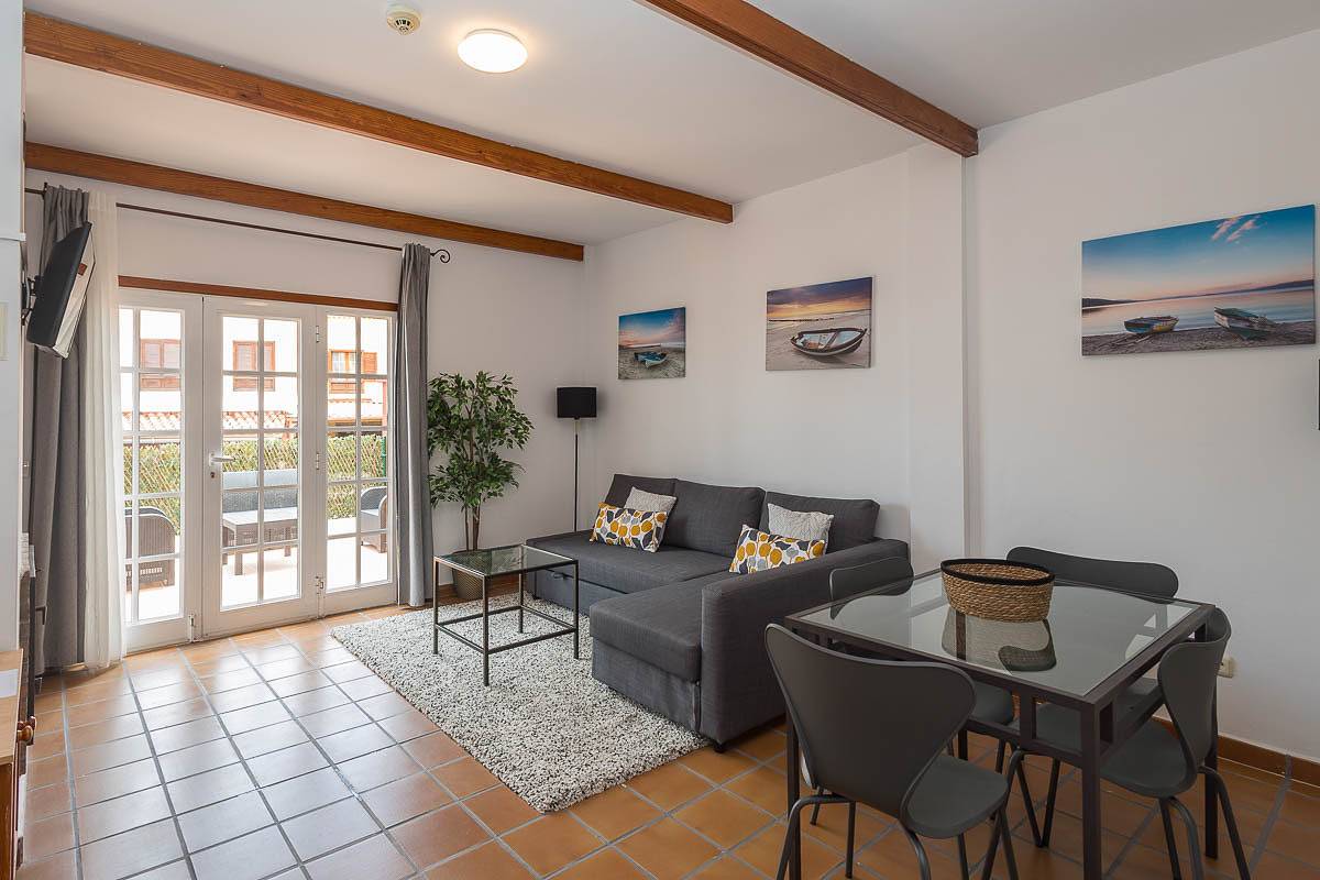 Apartamento entero, Lightbooking Las Breñas Garden con piscina in La Polvacera, Breña Baja