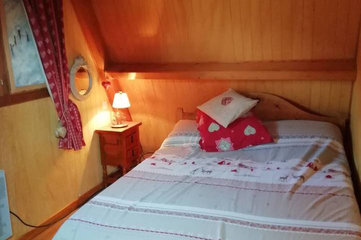 Gîte pour 10 personnes, avec terrasse à Puyvalador - 4