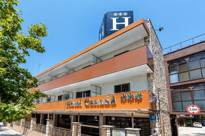 Hotel para 2 personas, con jardín y vistas - 1