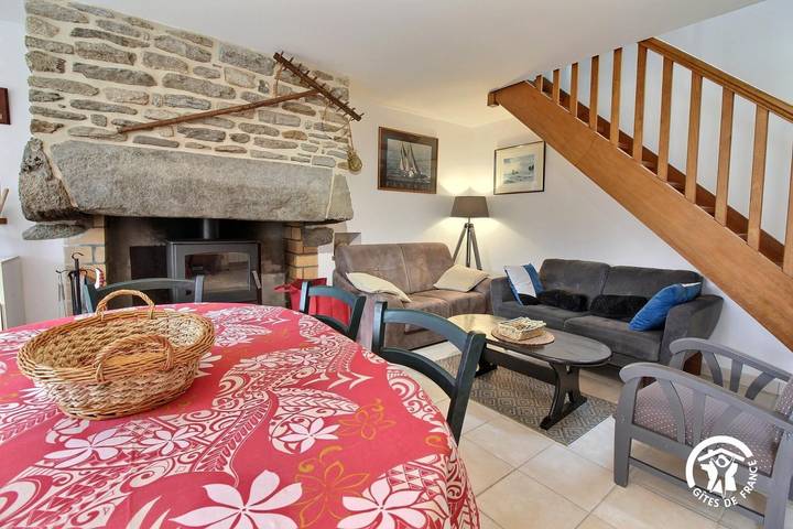 Gîte pour 5 personnes, avec jardin à Saint-Gildas-de-Rhuys - 4