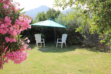 Gîte pour 6 personnes, avec jardin à Séguret