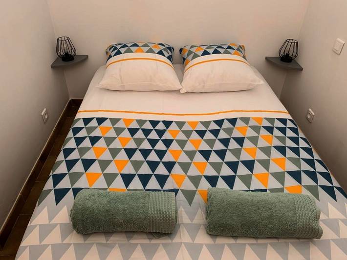 Gîte pour 4 personnes, avec vue et terrasse dans Plage Marinella - 3