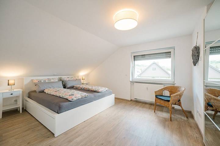 Ferienwohnung für 2 Personen, mit Balkon in Ihringen - 2