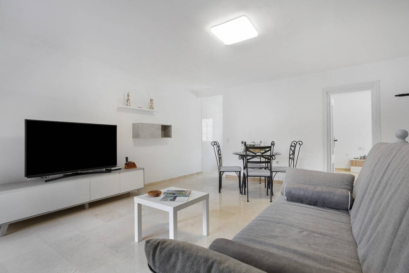 Maison de vacances 'Casa Yeray' avec piscine partagée, terrasse privée et Wi-Fi in Caleta de Fuste, Antigua