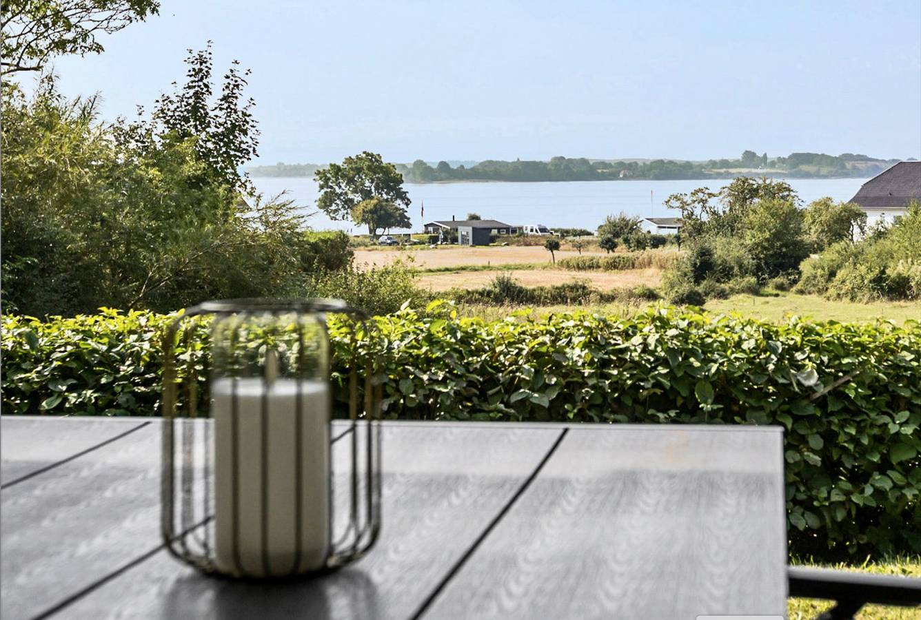 Schöner versteckter Schatz mit Aussicht in Rendbjerg, Flensburger Förde (Dänemark)