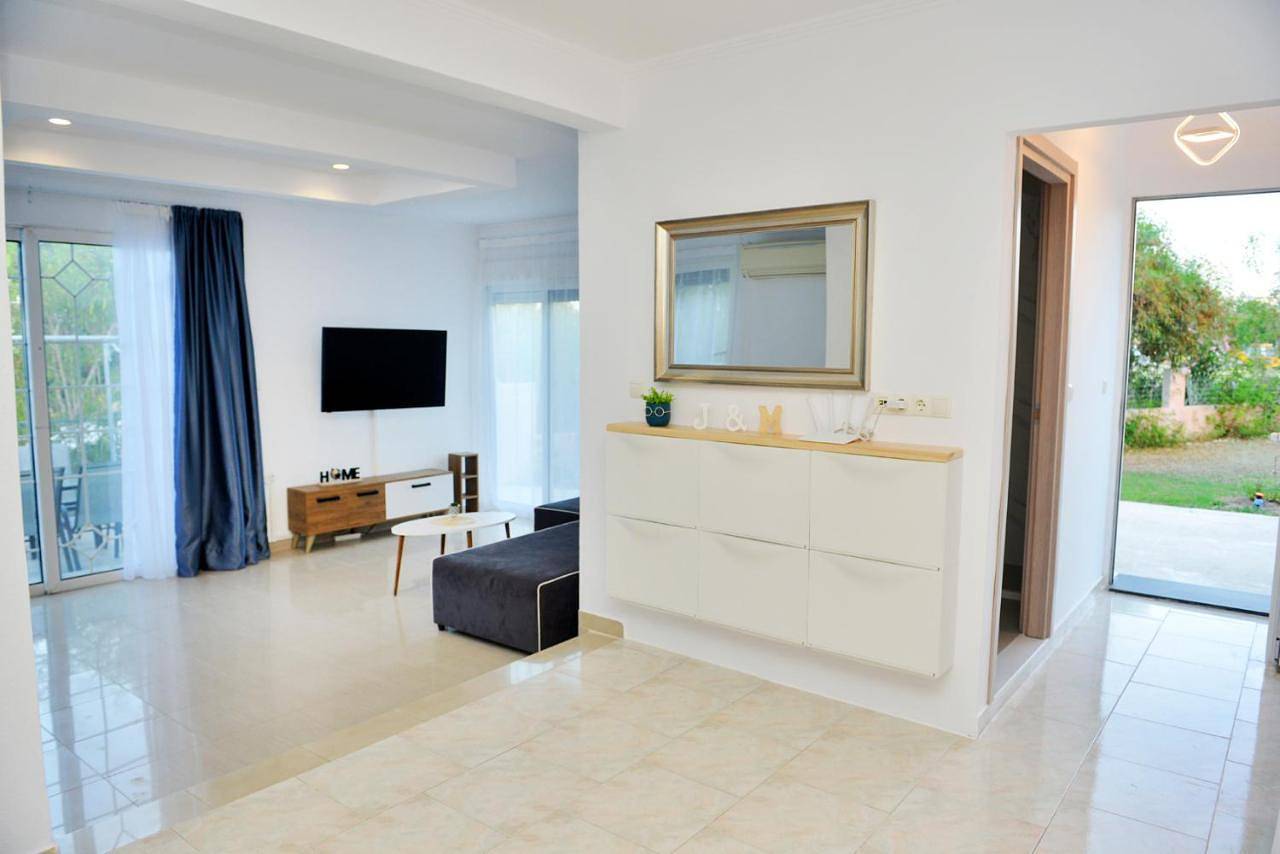 Two-Bedroom House in Faliraki Beach, Faliraki