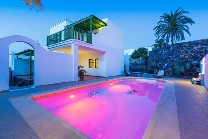 B&b per 2 persone, con Terrazza e Giardino nonché Piscina a Lanzarote