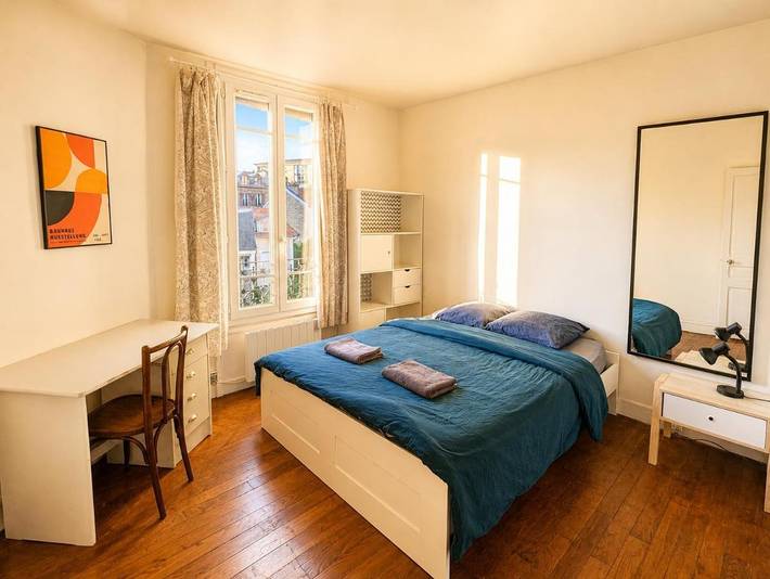 Gîte pour 6 personnes, avec terrasse ainsi que jardin et vue à Sèvres - 3
