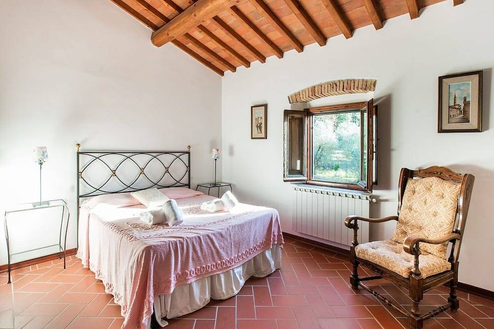 Rifugio toscano con piscina in San Casciano in Val di Pesa, Chianti
