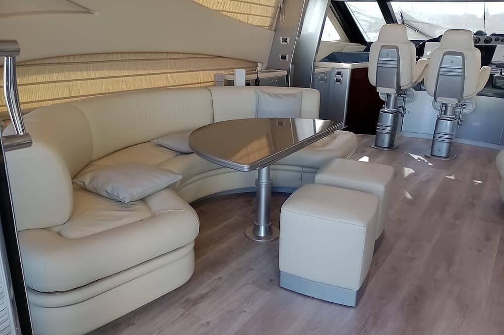 Tamurel 27-Meter Yacht Totally Refitted In 2025,Luxury Cabins in Castellammare (Palermo), Palermo Provinz