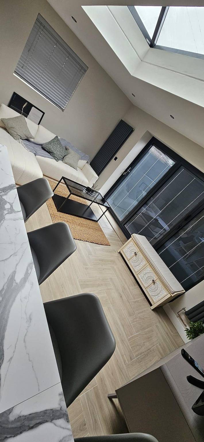 Holiday Rental for 7 People in Chester, Cheshire