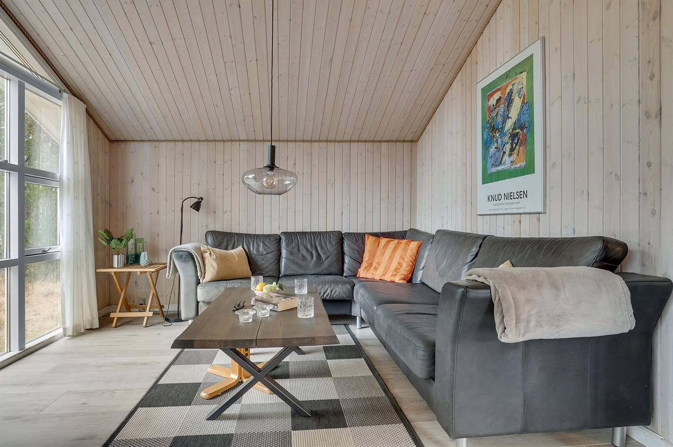 Stunning home in Fjerritslev w/ 4 Bedrooms, Sauna and Wifi in Thorup Strand, Jammerbugt