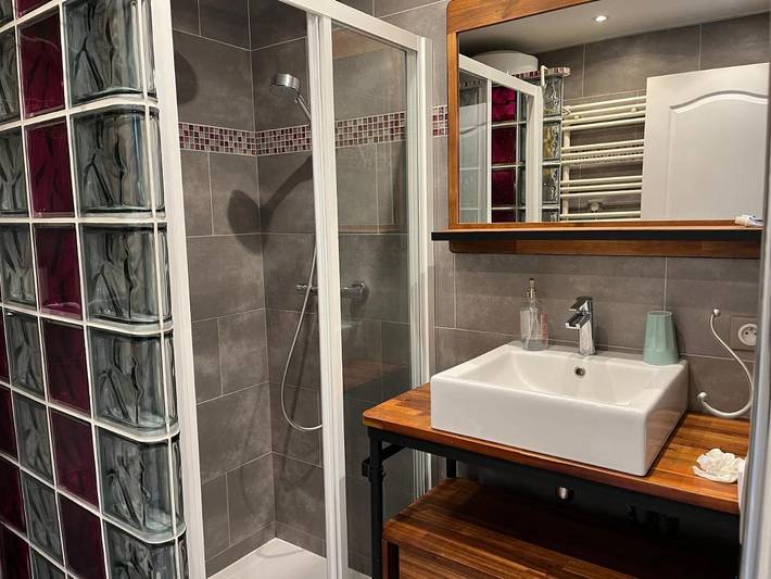 Gîte pour 2 personnes, avec terrasse à Sainte-Geneviève-des-Bois - 4