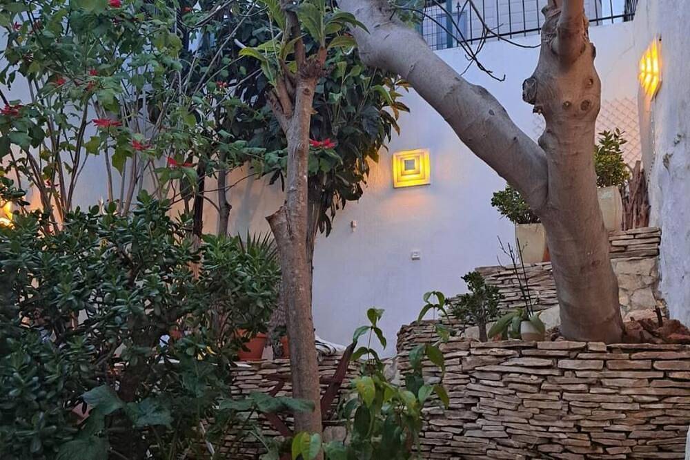 Casa do Sol, wonderful Portuguese townhouse in the center of Silves. in Silves, Faro Distrikt