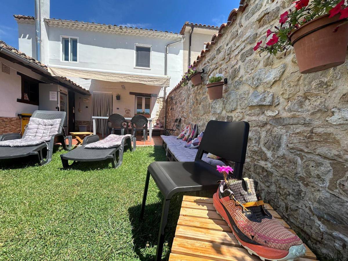 Albergue El Alfar/Pilgrim Hostel in Hornillos del Camino, Province de Burgos